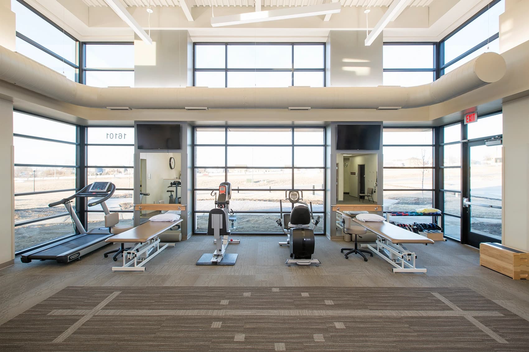 Clinic 161st & W Maple - Image 11