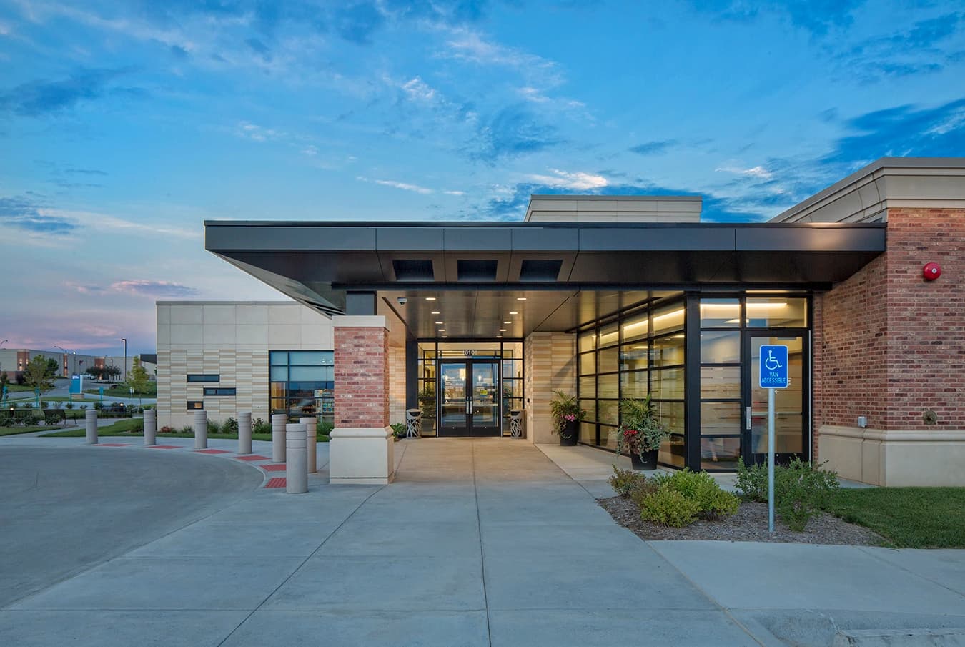 Clinic 161st & W Maple - Image 5