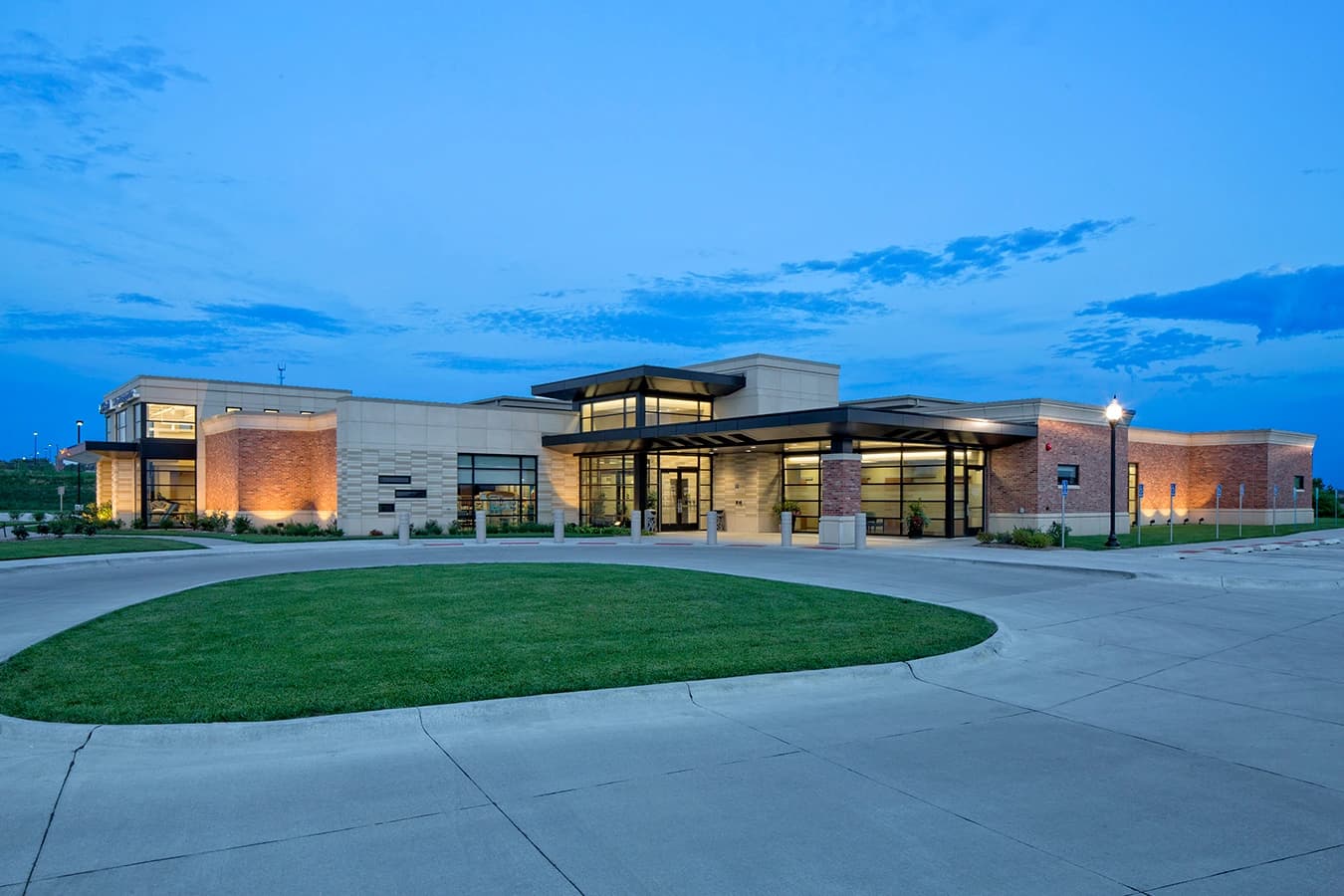 Clinic 161st & W Maple - Image 4